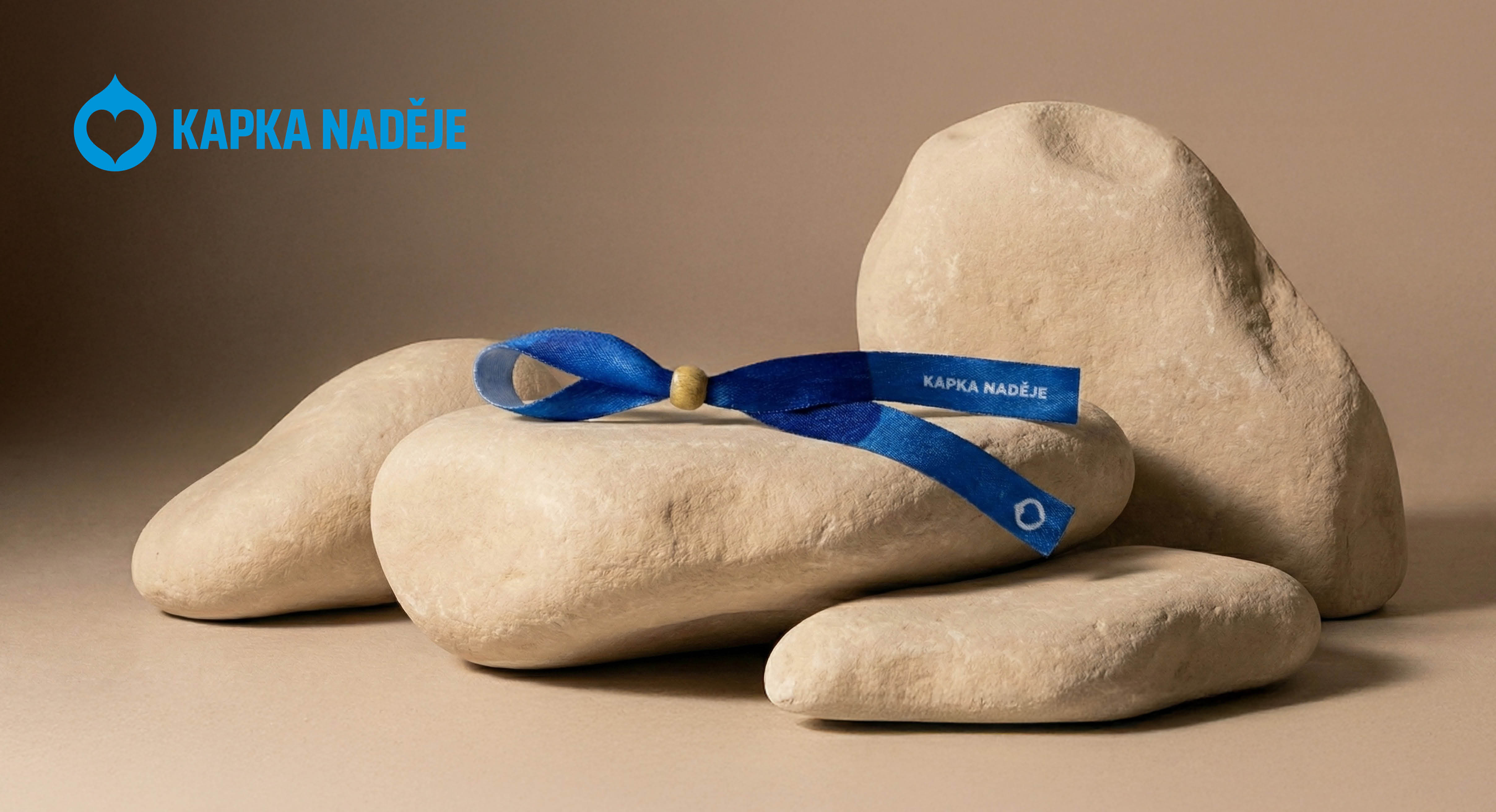 textilni-naramek-kapka-nadeje-banner-6